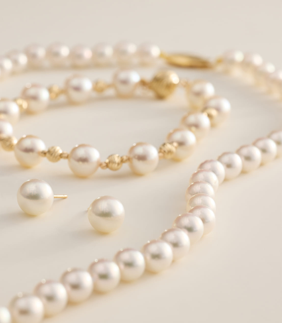 Blue Nile akoya pearls necklace jewelry